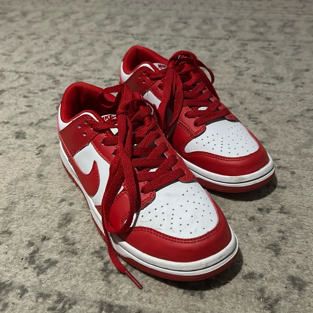 Red dunks❤️